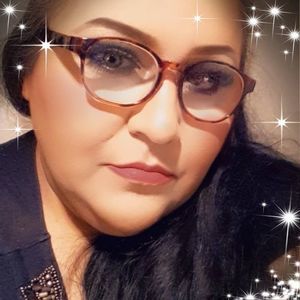 Meet your Posher, Rosa